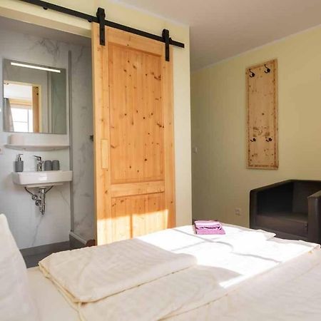 Hochwaldbaude Hotel Hain  Екстериор снимка