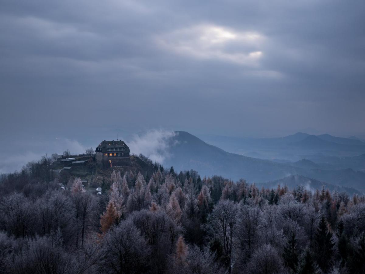 Hochwaldbaude Hotel Hain  Екстериор снимка