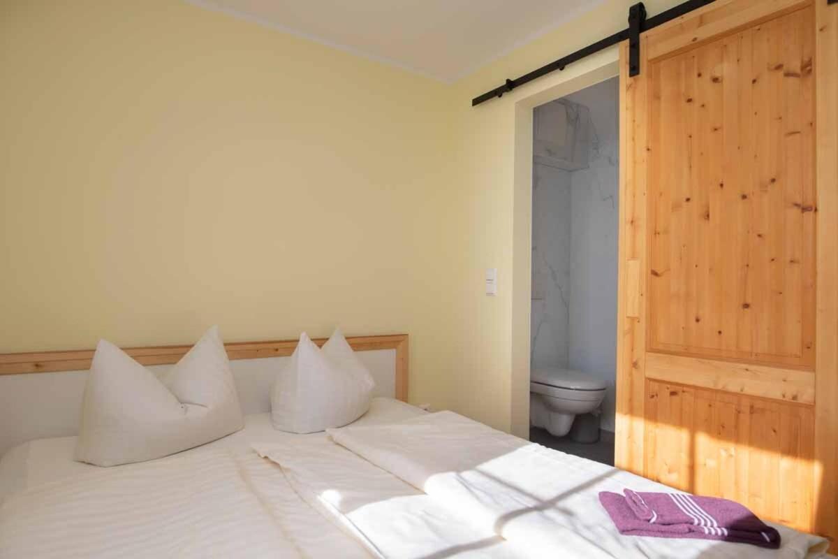 Hochwaldbaude Hotel Hain  Екстериор снимка