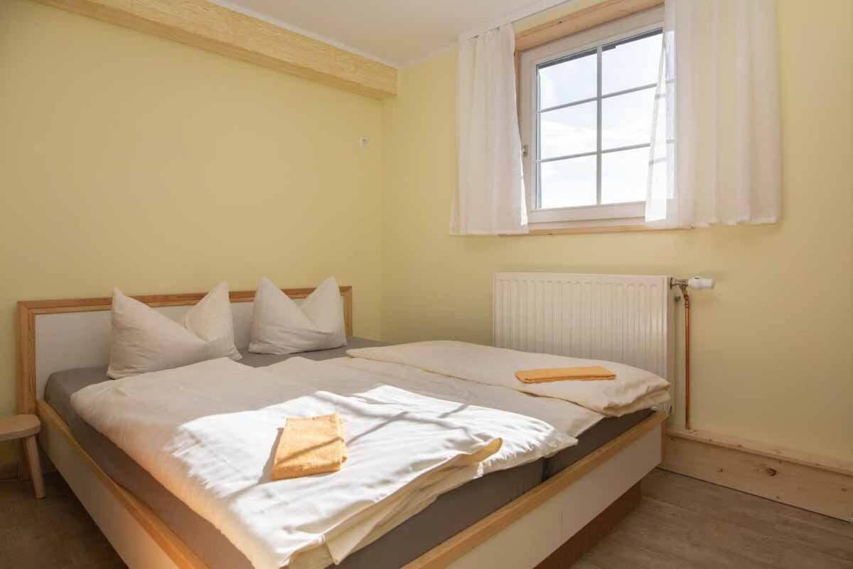 Hochwaldbaude Hotel Hain  Екстериор снимка
